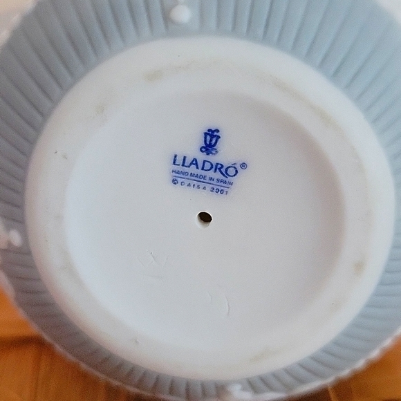 2002 LLADRO CHRISTMAS BALL - Picture 5 of 8